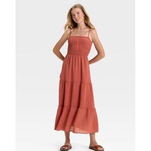Universal thread women's size large smocked adjustable max Dress Burnt Red